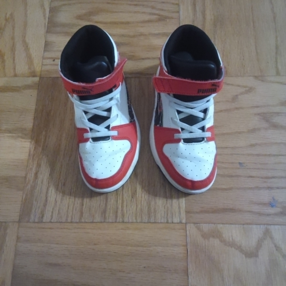 Puma Kids Red and White Sneakers